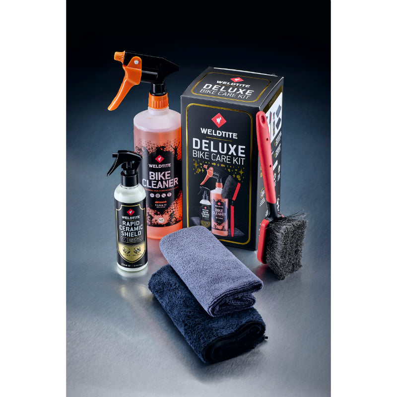 Kit de nettoyage vélo luxe Weldtite - Nettoyant spray 1L, bouclier céramique 250ml, brosses et lingettes